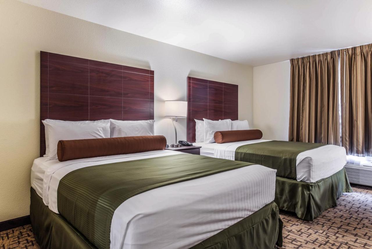 Cobblestone Hotel & Suites - Hutchinson Eksteriør billede